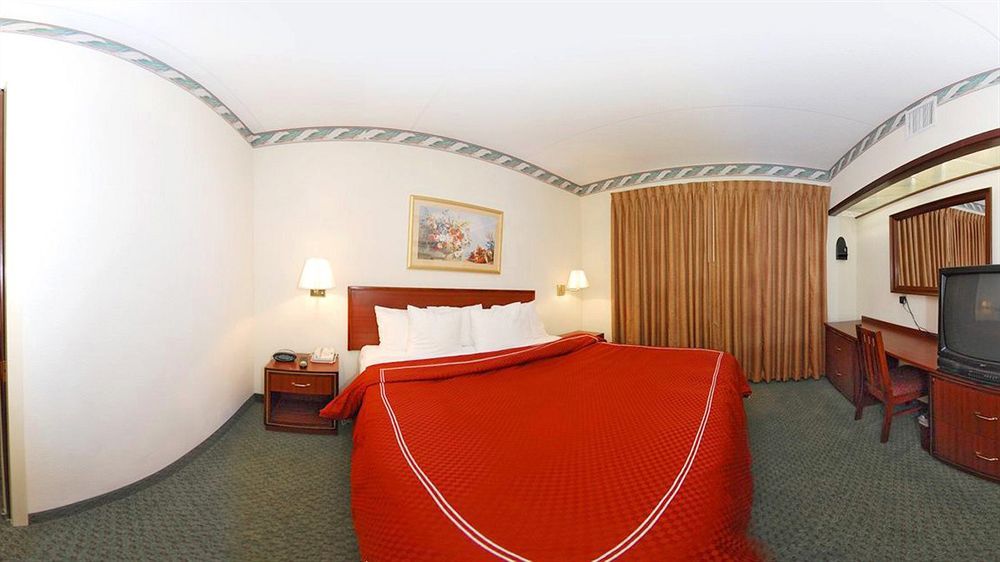 Four Points By Sheraton Raleigh North Экстерьер фото