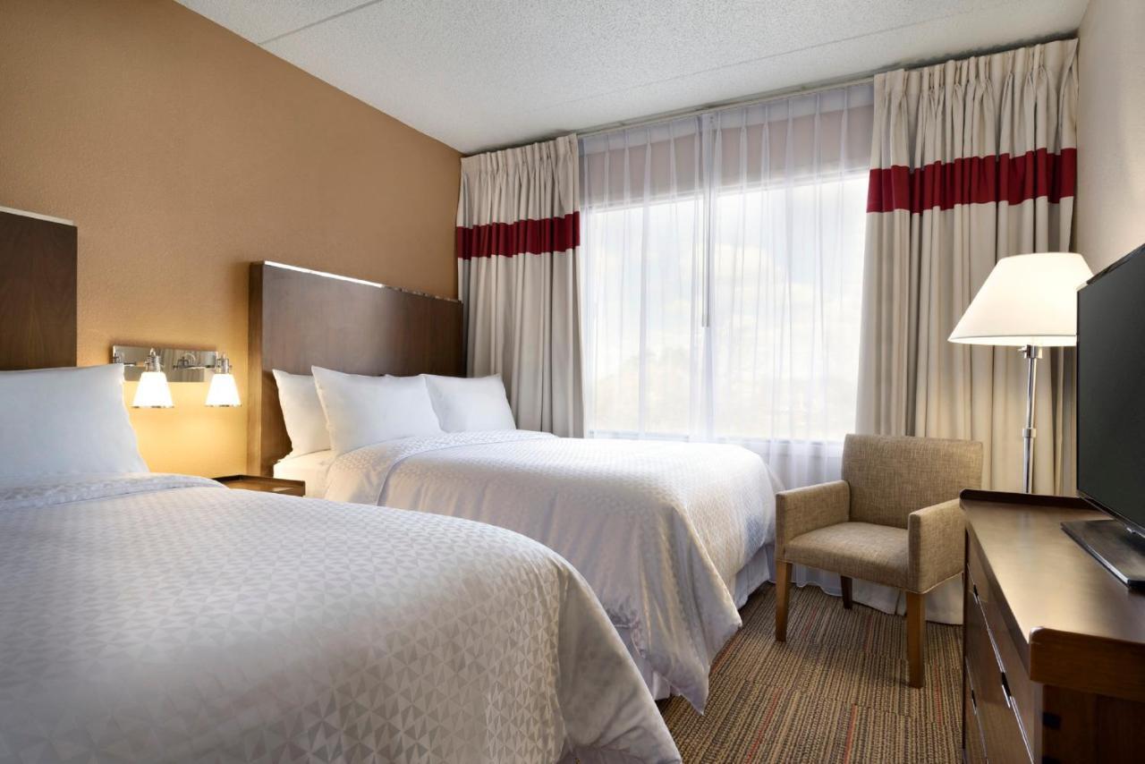 Four Points By Sheraton Raleigh North Экстерьер фото